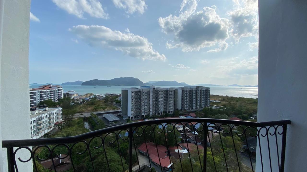 Sugar Marina Seaview Families Suite Apartment Kuah Exterior photo
